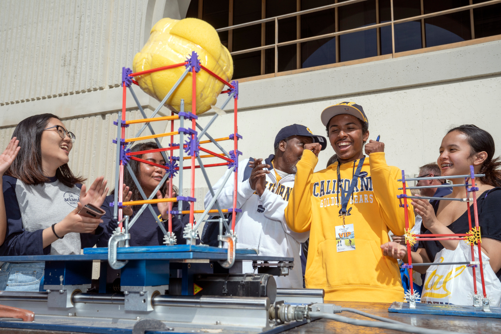 New students from all backgrounds come together to succeed at Berkeley Engineering (Credit: Noah Berger)